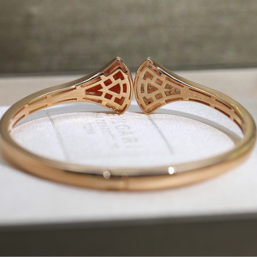 BulgariChic Gold and Red Women's Bracelet - Picture 5 of 5